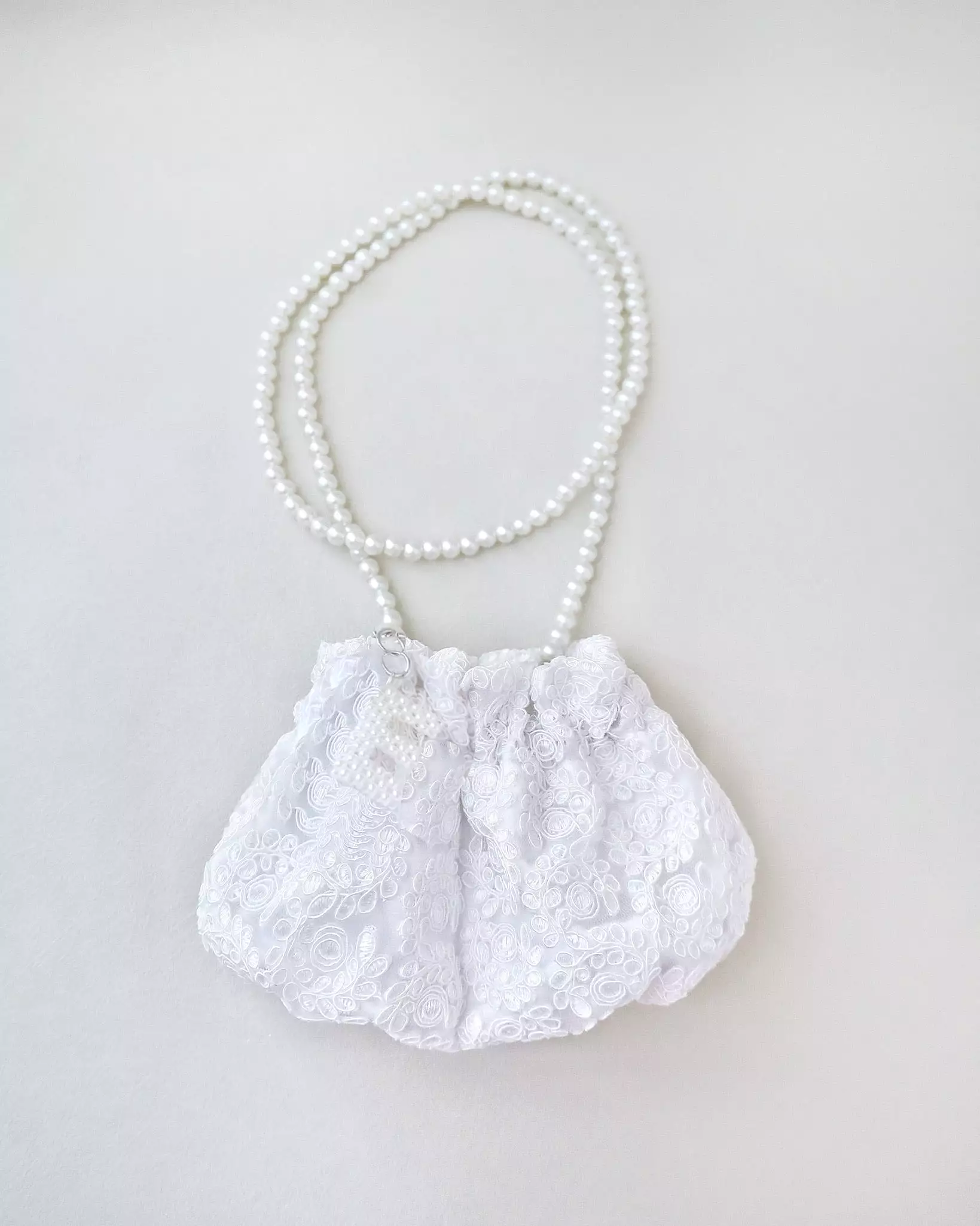 Cleo Pearl Lace Mini Pouch with Pearl Initial