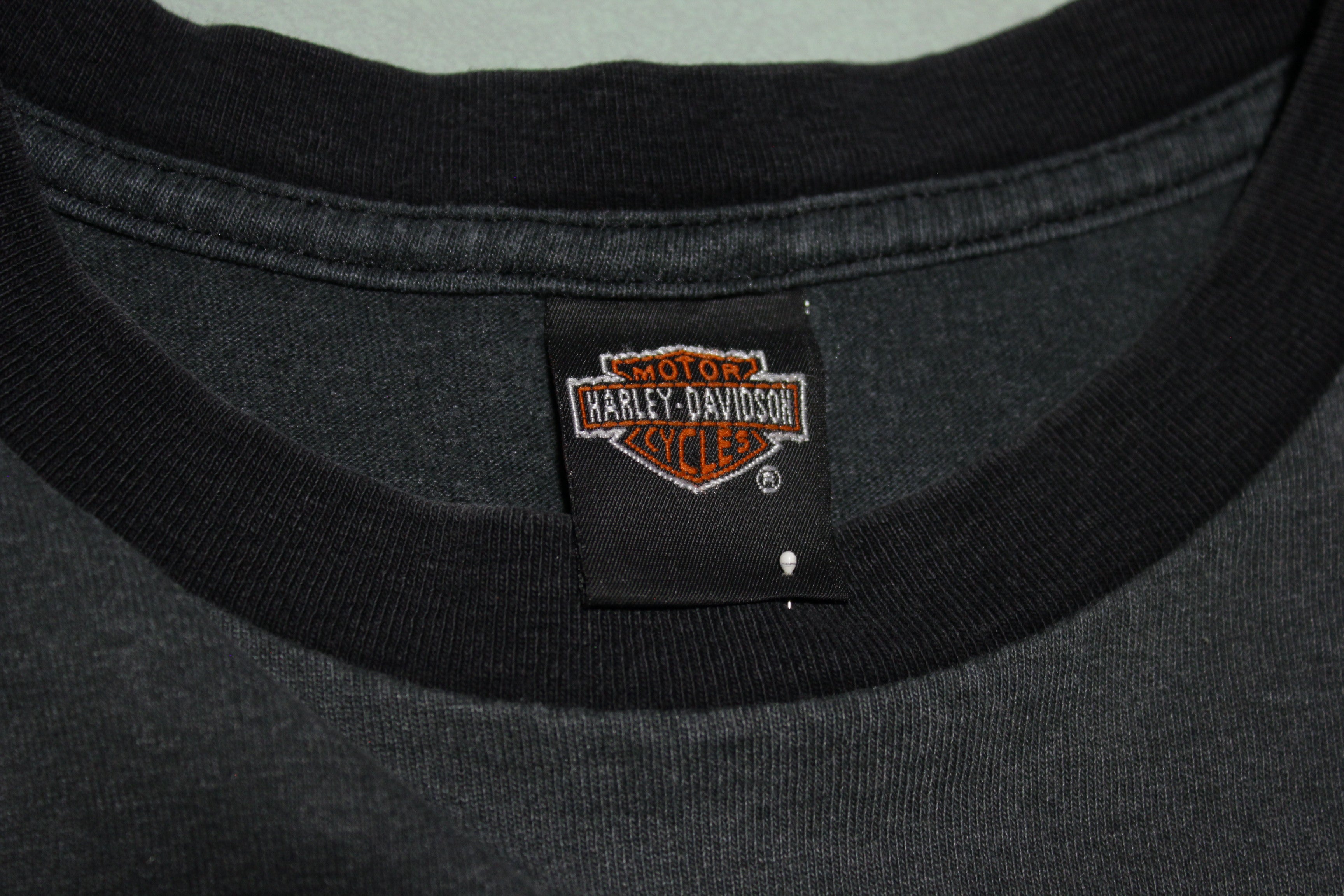 Harley Davidson 2001 Wenatchee Faded Black Single Pocket T-Shirt