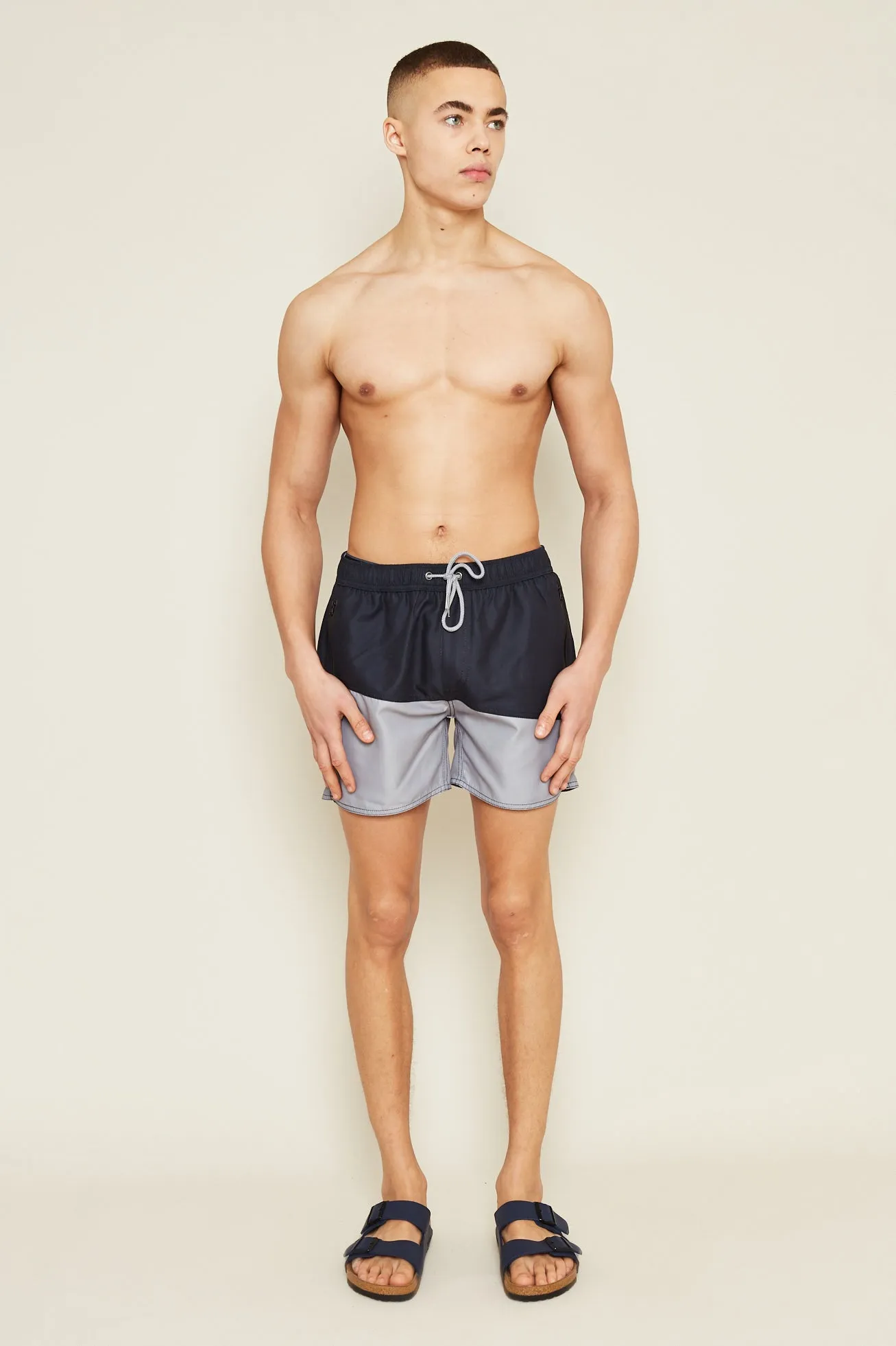 KAZAN SWIM SHORT - BLACK