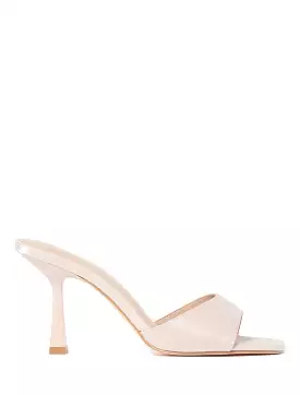 Lucy Trend Vamp Mule Heel