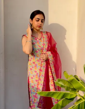 Multicoloured Cotton Printed Straight Kurta With Pant And Dupatta