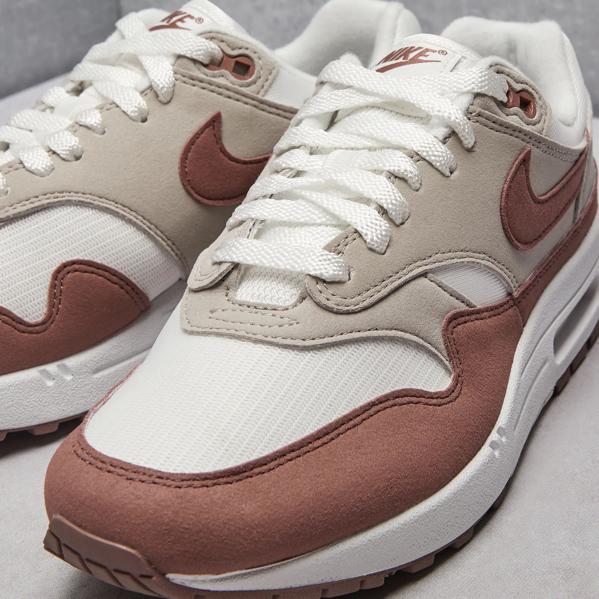 Nike Air Max 1 Shoes