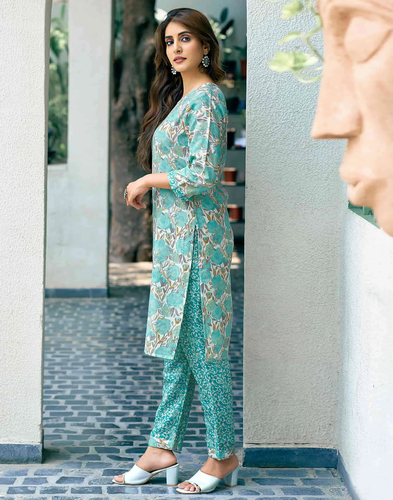 Tourquise Printed Cotton Straight Kurta With Pant And Dupatta