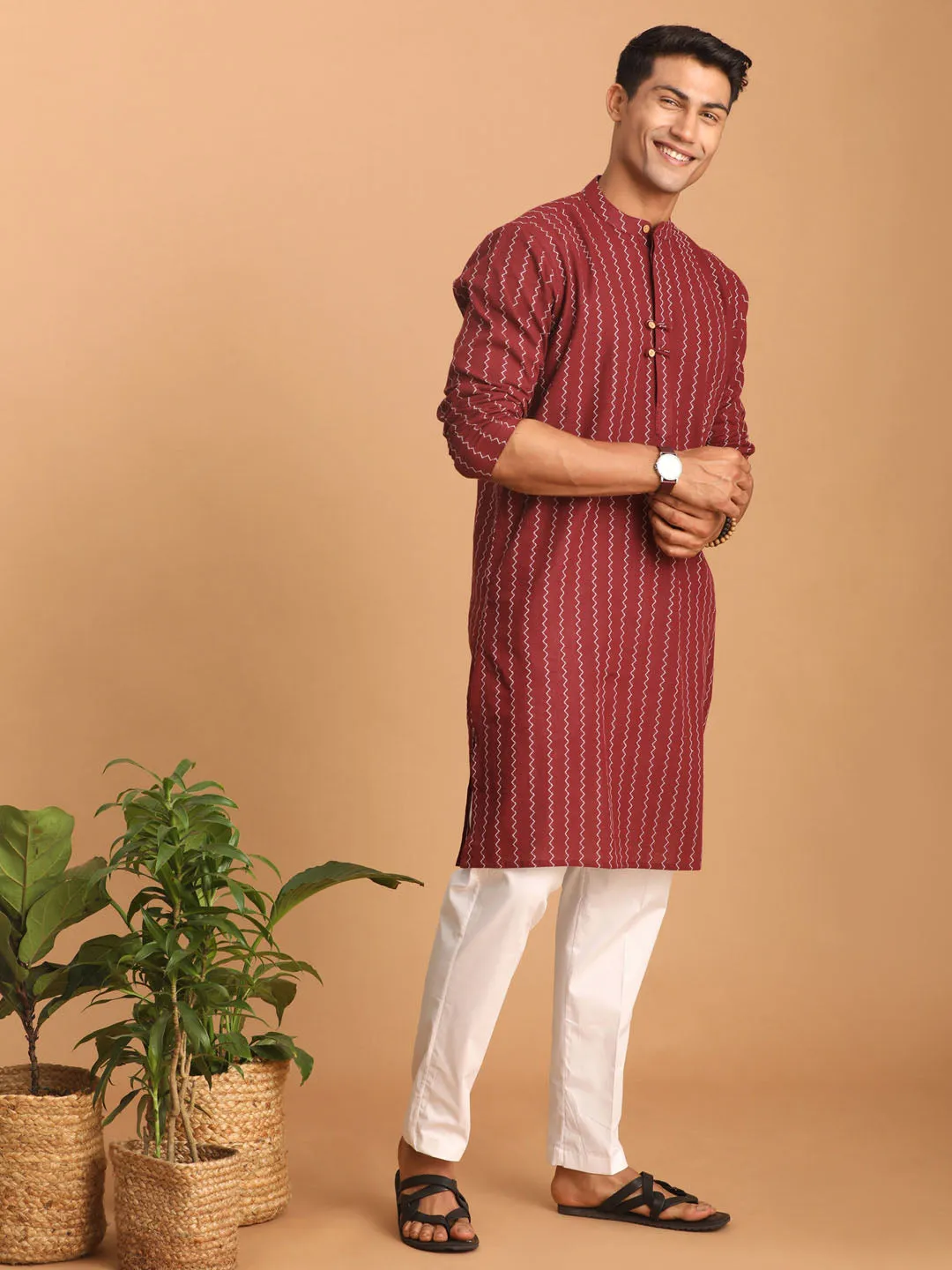 VASTRAMAY Men's Maroon jacquard Zig Zag Cotton Kurta With Pant Set