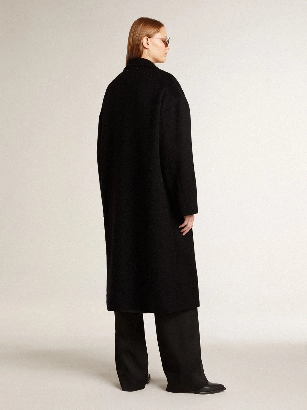 Women's single-breasted black cocoon coat